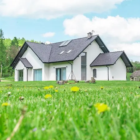 The Modern House 3*